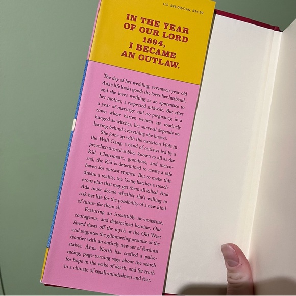 📚 4/25$ 📚 Outlawed by Anna North Hardcover Book - Picture 2 of 10